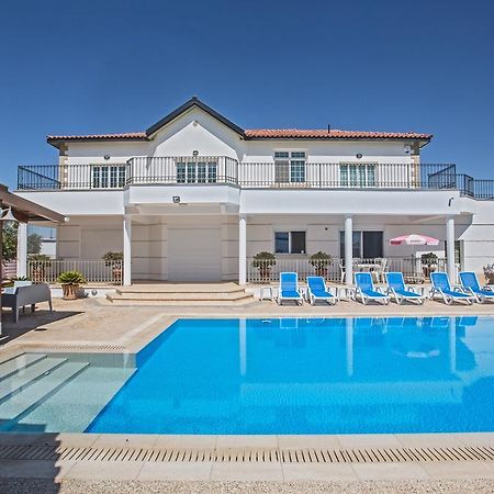 פאראלימני Papas Family Villa מראה חיצוני תמונה