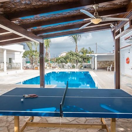 פאראלימני Papas Family Villa מראה חיצוני תמונה