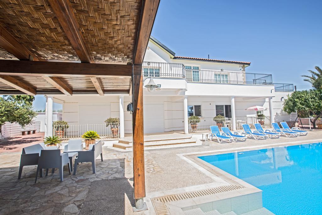פאראלימני Papas Family Villa מראה חיצוני תמונה