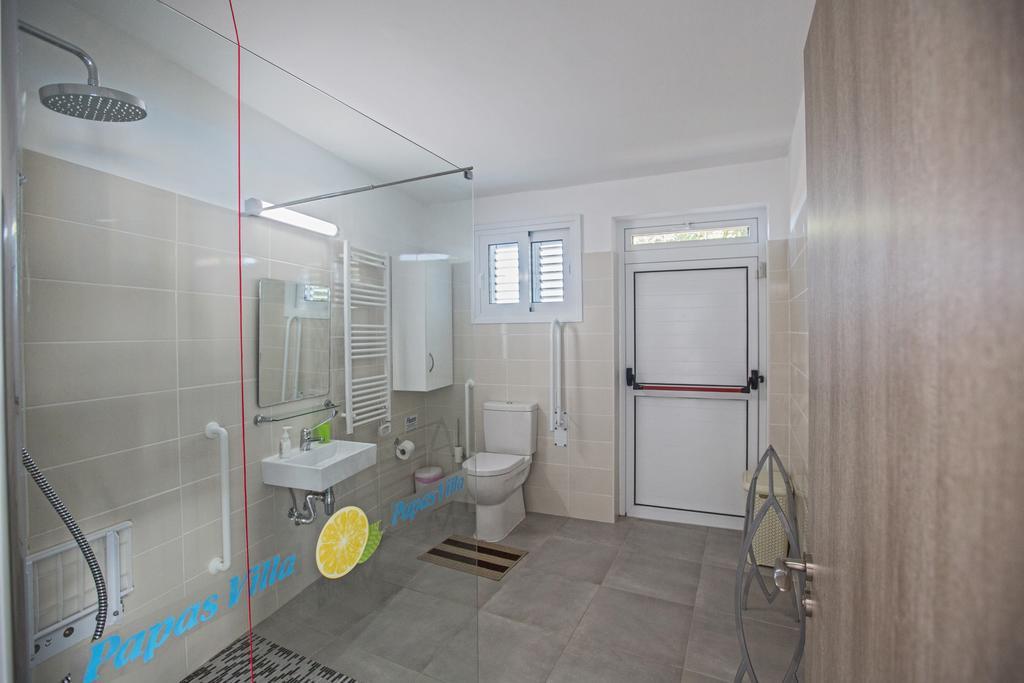 פאראלימני Papas Family Villa מראה חיצוני תמונה