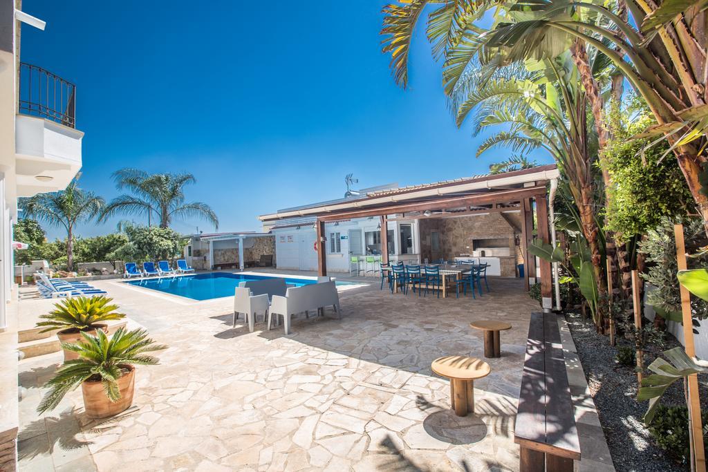 פאראלימני Papas Family Villa מראה חיצוני תמונה