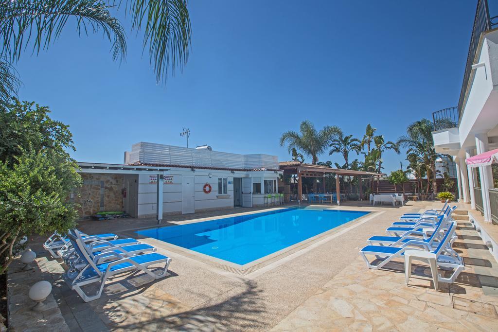 פאראלימני Papas Family Villa מראה חיצוני תמונה