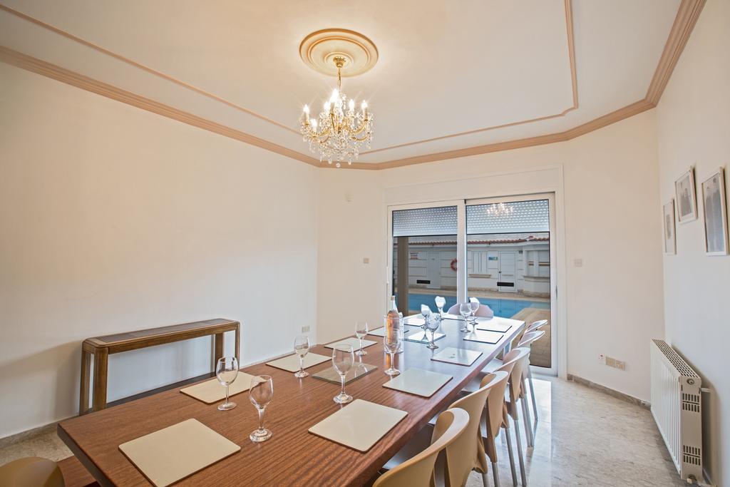 פאראלימני Papas Family Villa מראה חיצוני תמונה